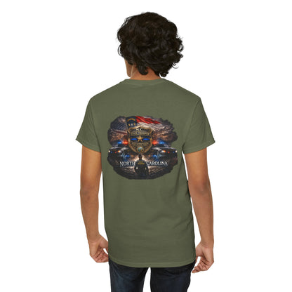 Sworn to serve-State Trooper Badge North Carolina T‑Shirt – Motto