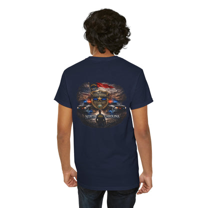 Sworn to serve-State Trooper Badge North Carolina T‑Shirt – Motto